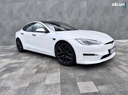 Tesla Model S 2021 - фото 23