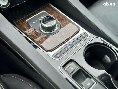 Jaguar F-Pace 2016 зеленый - фото 16