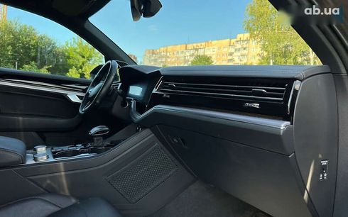 Volkswagen Touareg 2021 - фото 11