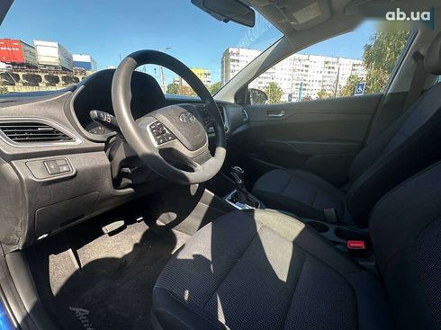 Hyundai Accent 2019 - фото 16