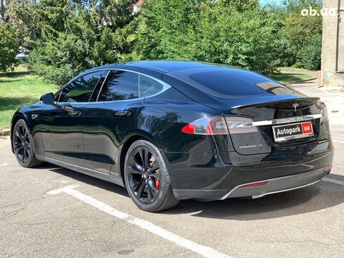 Tesla Model S 2013 черный - фото 11