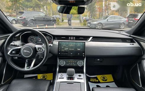 Jaguar XF 2021 - фото 12