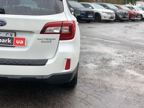 Subaru Outback 2017 белый - фото 12