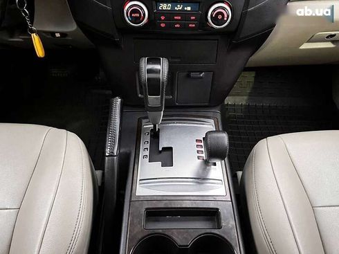 Mitsubishi Pajero Wagon 2009 - фото 29
