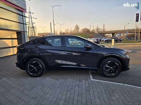 Volkswagen ID. Unyx 2024 - фото 8