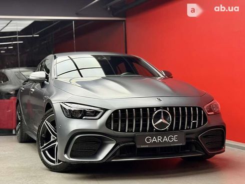 Mercedes-Benz AMG GT 4 2020 - фото 11