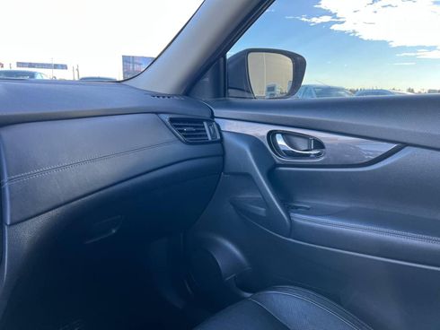 Nissan Rogue 2016 серый - фото 32