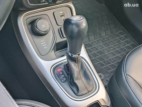 Jeep Compass 2017 серый - фото 26