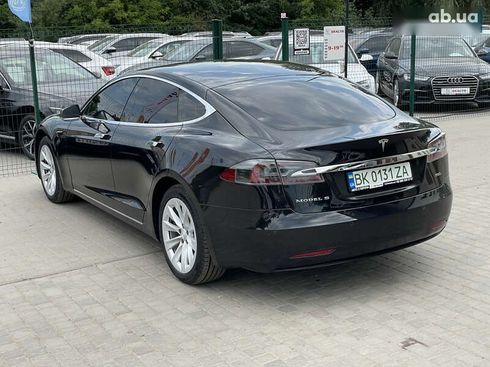 Tesla Model S 2018 - фото 20