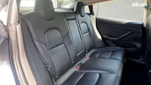 Tesla Model 3 2018 - фото 12