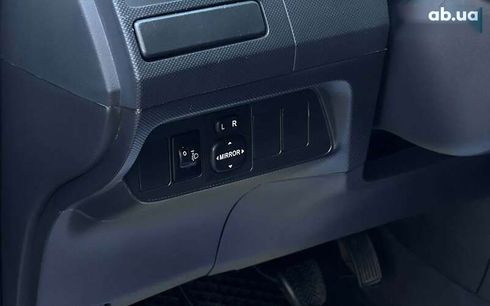 Toyota Auris 2007 - фото 14