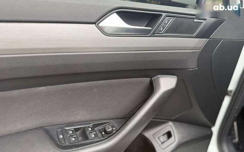 Volkswagen Passat 2016 - фото 7