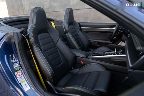 Porsche 911 2023 - фото 29