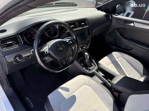 Volkswagen Jetta 2016 - фото 17