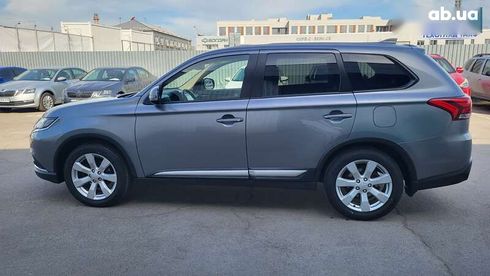 Mitsubishi Outlander 2021 - фото 20