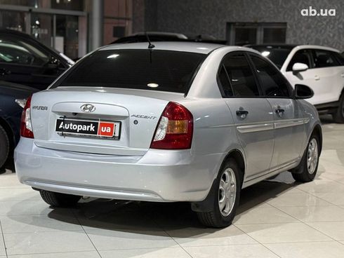 Hyundai Accent 2008 серый - фото 6