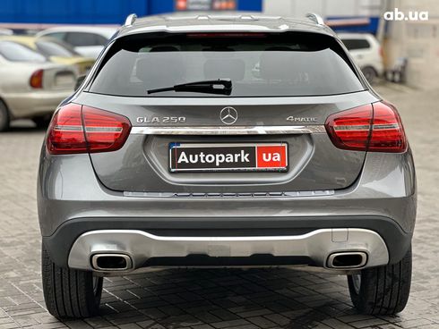 Mercedes-Benz GLA-Класс 2019 серый - фото 6