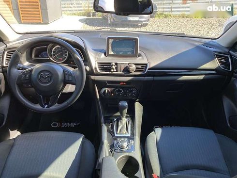 Mazda 3 2016 - фото 11