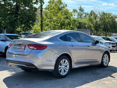 Chrysler 200 2015 серый - фото 6