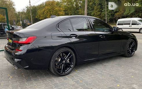 BMW 330 2019 - фото 3