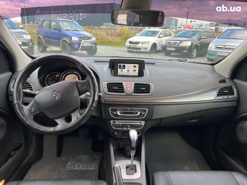 Renault Megane 2012 белый - фото 36