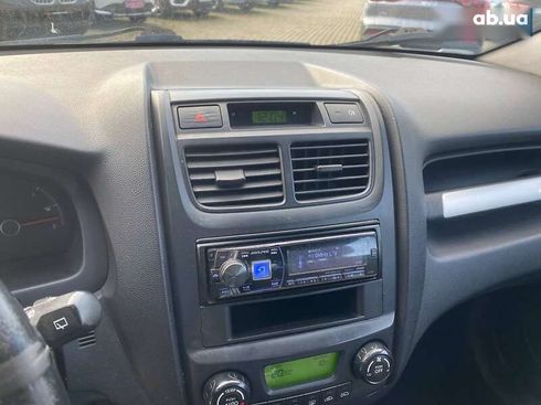Kia Sportage 2008 - фото 16