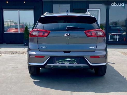 Kia Niro 2017 - фото 9