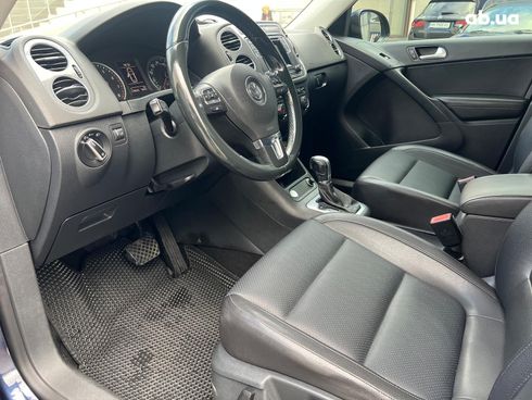Volkswagen Tiguan 2016 синий - фото 29