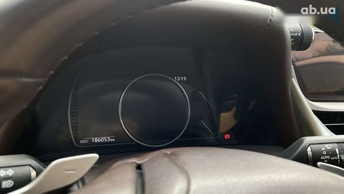 Lexus ES 2021 - фото 27