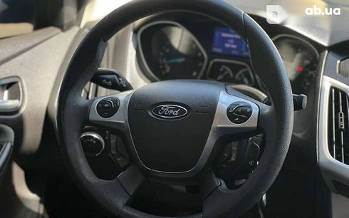 Ford Focus 2013 - фото 13