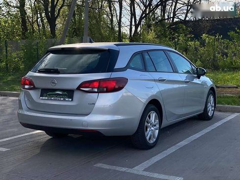 Opel Astra 2017 - фото 6