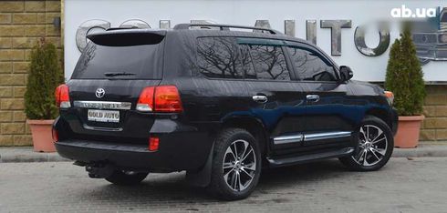 Toyota Land Cruiser 2012 - фото 14