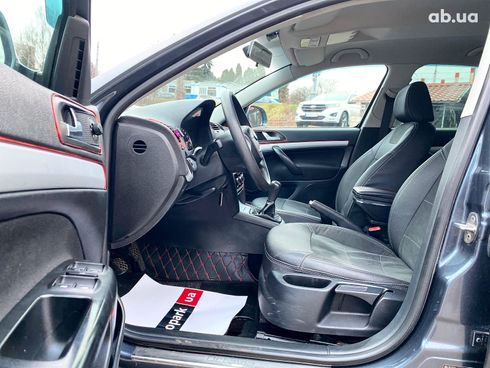 Skoda Octavia 2010 серый - фото 7
