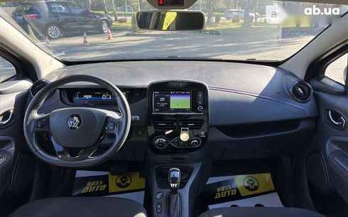 Renault Zoe 2018 - фото 11