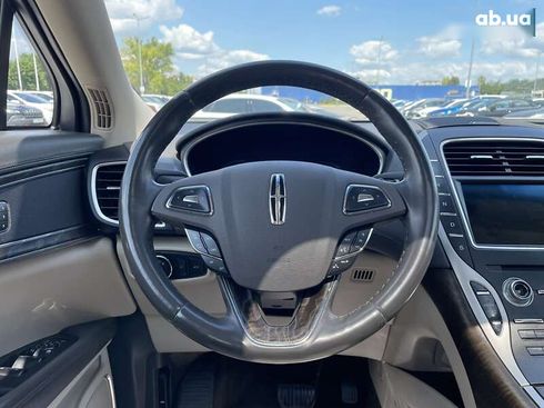 Lincoln MKX 2017 - фото 19
