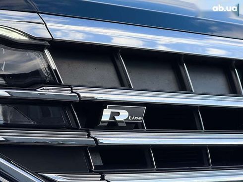Volkswagen Touareg 2021 - фото 17