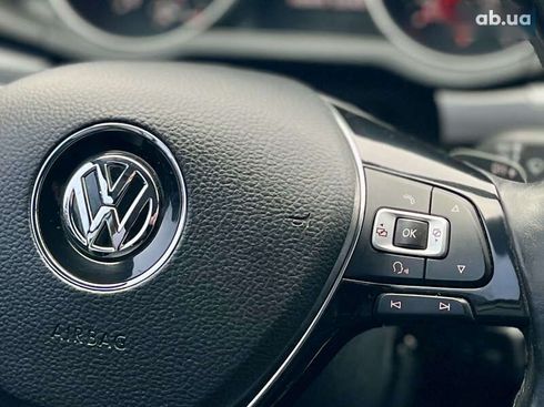 Volkswagen Passat 2018 - фото 23