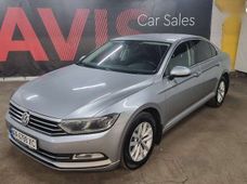Продажа б/у Volkswagen Passat 2019 года в Киеве - купить на Автобазаре