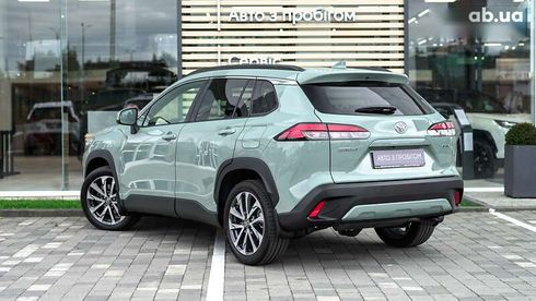 Toyota Corolla Cross 2024 - фото 2