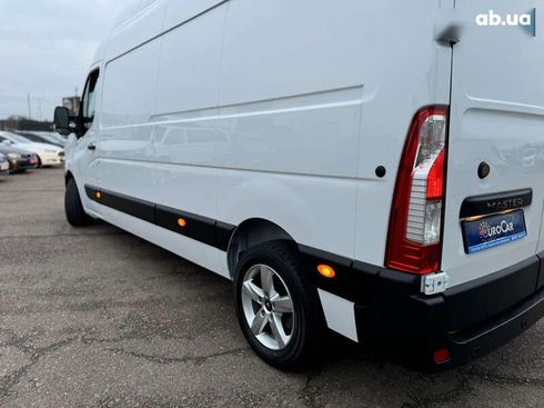 Renault Master 2020 - фото 28