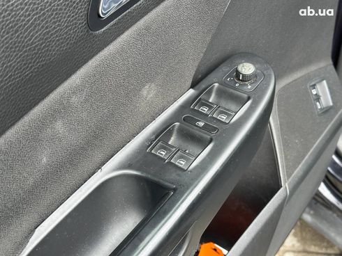 Volkswagen passat b6 2007 черный - фото 16