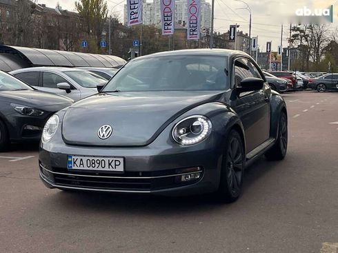 Volkswagen Beetle 2018 - фото 2