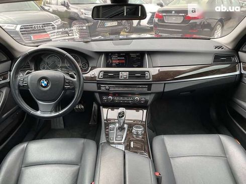 BMW 5 серия 2015 - фото 10