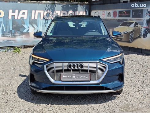 Audi E-Tron 2020 синий - фото 2