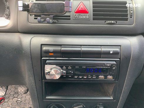 Skoda Octavia 2005 серый - фото 33