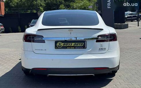 Tesla Model S 2015 - фото 5
