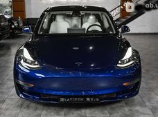 Продаж вживаних Tesla Model 3 в Одесі - купити на Автобазарі