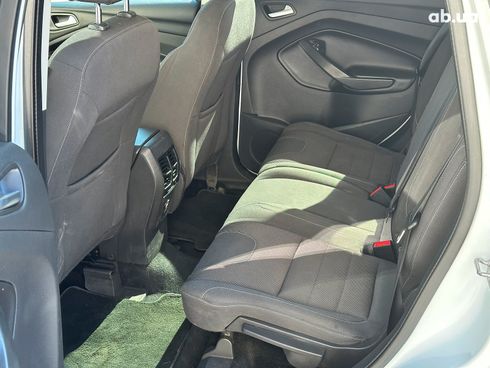 Ford Kuga 2013 белый - фото 48