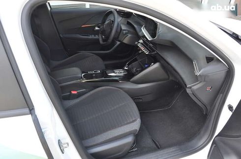 Peugeot e-208 2022 - фото 15