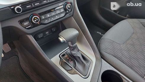 Kia Niro 2020 - фото 20